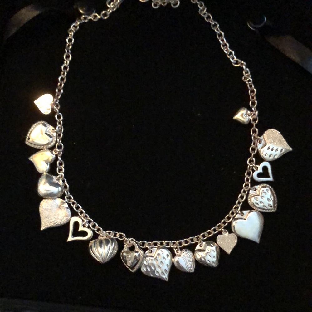 Gorgeous Vintage JCM MAURITIUS 925 puffy heart necklace